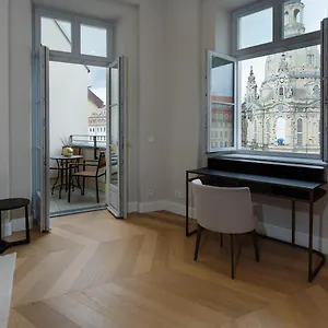 luxury-home-3-raum-suite-an-der-frauenkirche-6.dresdenhotels.net/