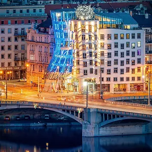 Dancing House - Tancici Dum Csehország