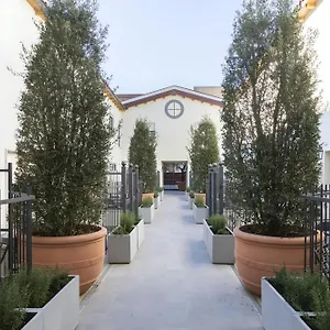 *** מלון דירות Sonder By Marriott Bonvoy San Lorenzo איטליה