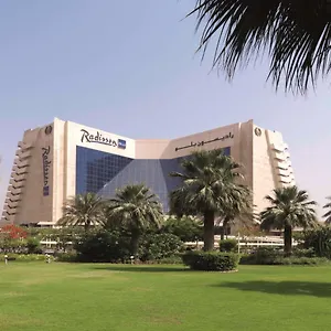 Курортный комплекс Radisson Blu Resort, *****
